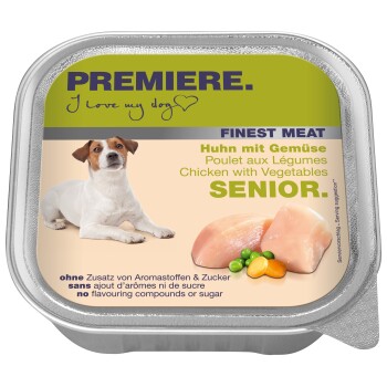 Verpackung für Nassfutter für Hunde mit der Marke "Premiere", beschriftet mit "Feinstes Fleisch", mit Huhn und Gemüse für Senioren, ohne zugesetzte Aromen oder Zucker.